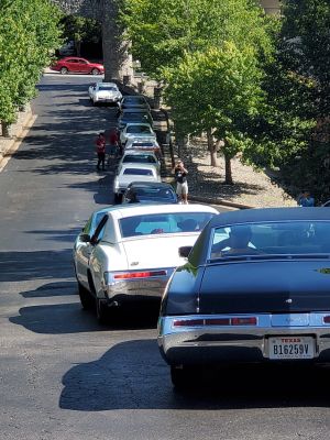 A line-up of Riviera touring Branson
