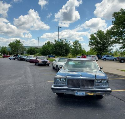 A line-up of Riviera touring Branson
