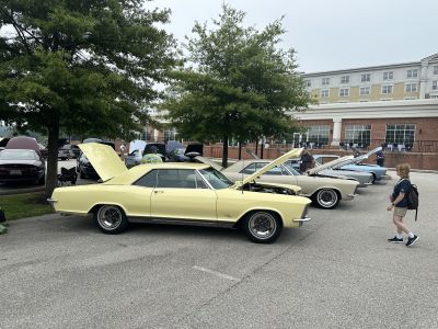 Gran Sport/GS Class lined up … from the opposite end
