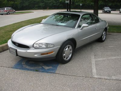 Winners Circle (2023) … 1995-1999 Class … 
1999 Silver Arrow, Owned by Gilbert Volling, Lake Villa, IL
