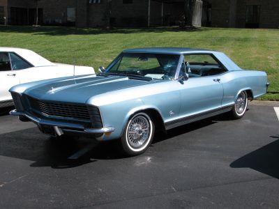 1963-1970 Class - Second Place
1965, Blue, owned by Eddie & Donna Gray, Paducah, KY
