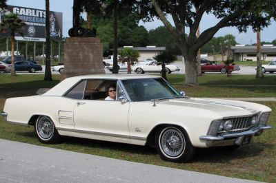 1963-1965 Class
1963, White, owned by Wease Kaylor, Havana, FL
