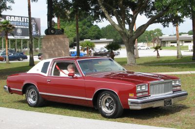 1971-1978 Class - First Place
1977, Red, owned by Dick & Irene Morin, Brooksville, FL
