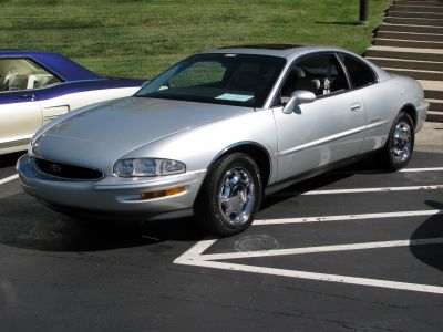 Best of Show
1999 Silver Arrow, owned by Randall & Gwyn Crain, Sophia, NC
