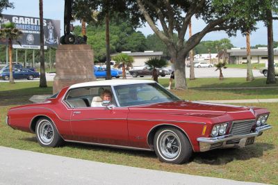 1971-1978 Class
1971, Red, owned by Al Duhe, Violet, LA
